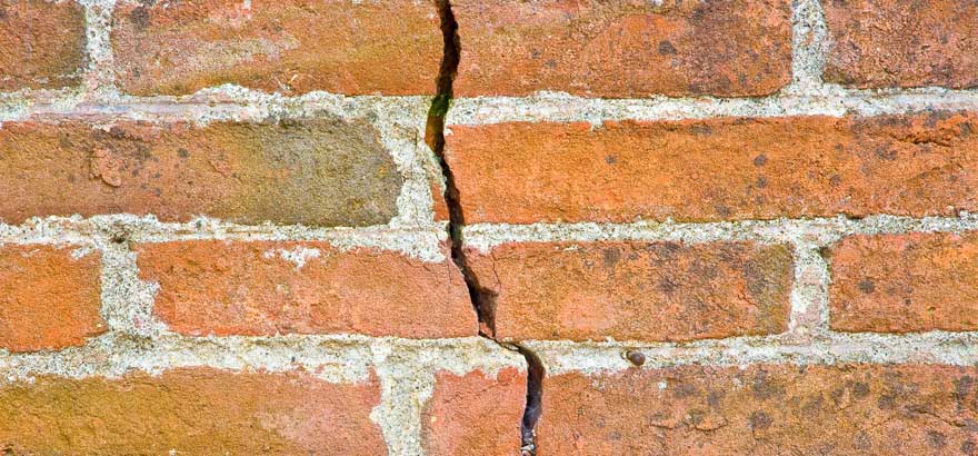 Image of cracked wall